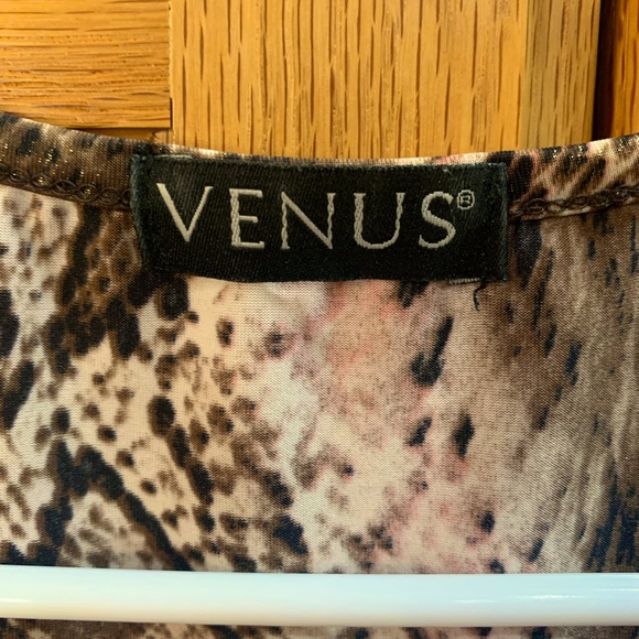 Sleeveless Venus top. Embellished - Picture 4 of 4